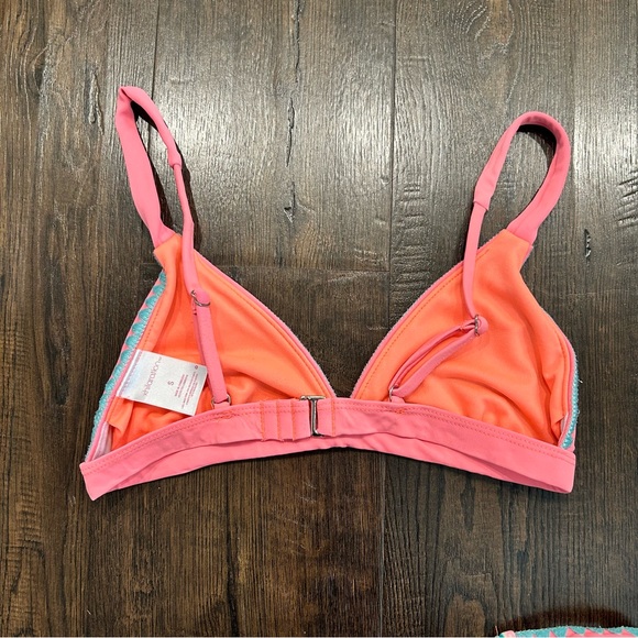 ⛔️SOLD⛔️Tropical print two piece bikini swimsuit size small - Picture 3 of 5